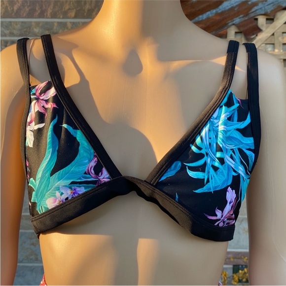LA Hearts Strappy Floral Bikini‎ Top - Picture 2 of 11